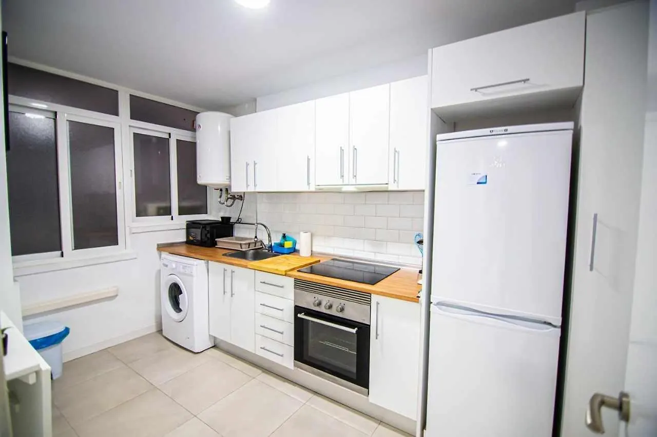 Apartment Apartamento Heroes De Sostoa Malaga