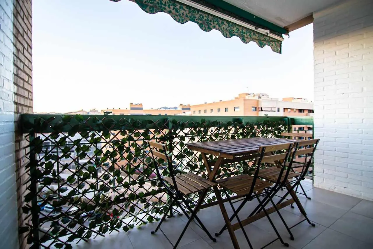 Apartamento Heroes De Sostoa Málaga 0*,  Spanien