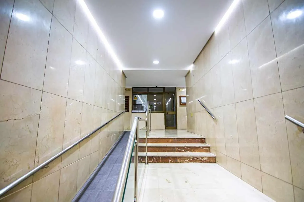Apartamento Heroes De Sostoa Málaga 0*,